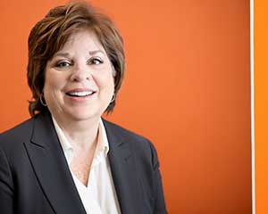 Can credentials help ease uncertainty? 
